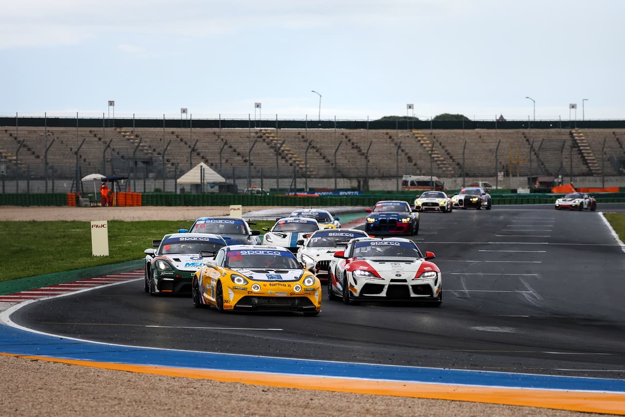 Championship banner for GT4 Italy