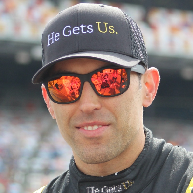 Photo of Aric Almirola